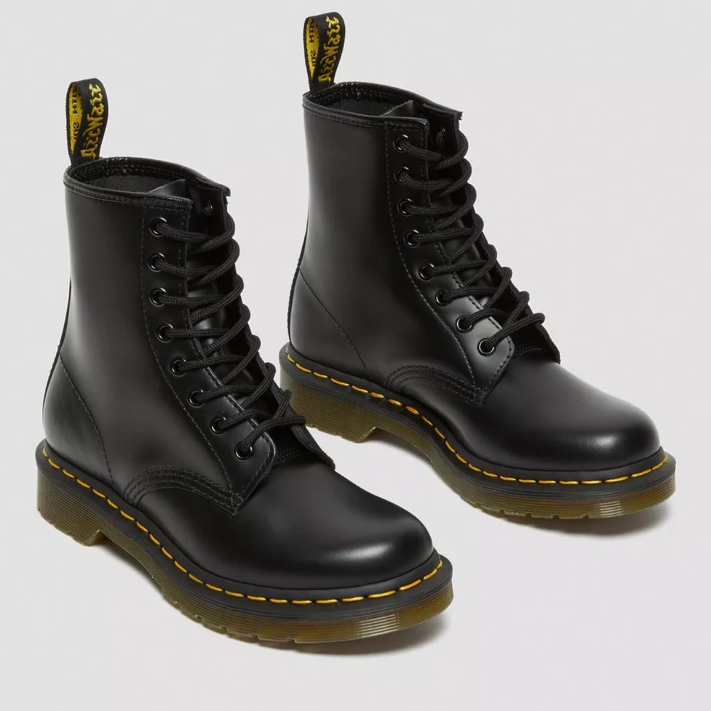 Dr. Martens Airwair